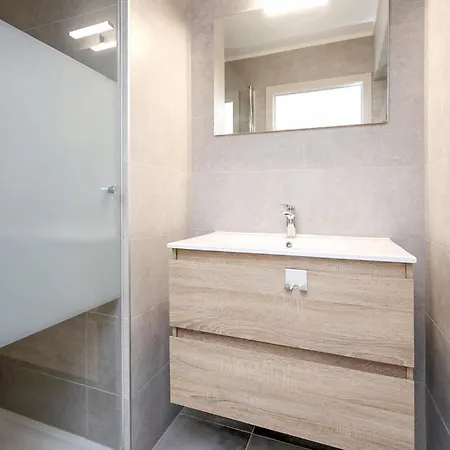 Awesome In With Wifi Apartment *